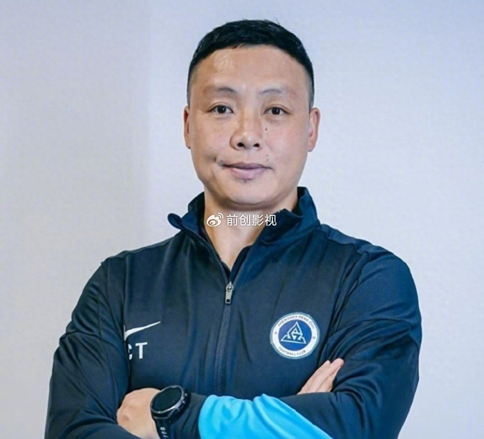 牛牛棋牌-两连胜依旧离任！新鹏城陈涛下课引热议 奥拉罗尤可以接班吗？|戴伟浚|周定洋|换帅|球队|主帅_新浪体育_新浪新闻